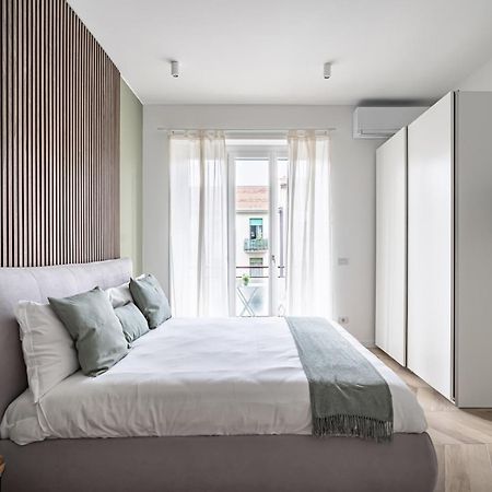 Milanofierapartments Colonna Bagian luar foto